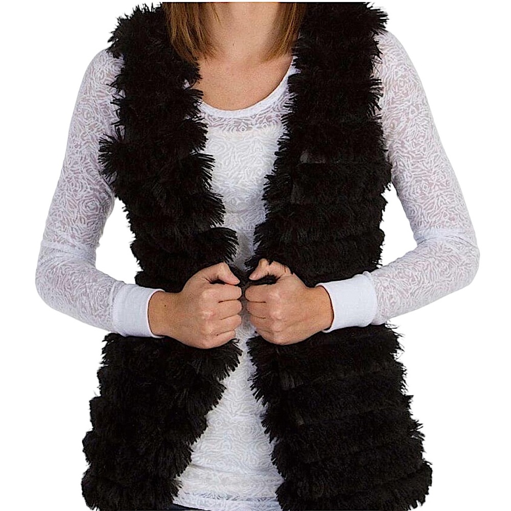 DAYTRIP: Black Faux Fur Soft Vest - Size Medium